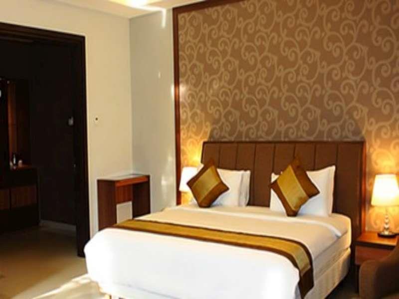 The Summit Siliwangi Hotel Бандунг Екстериор снимка