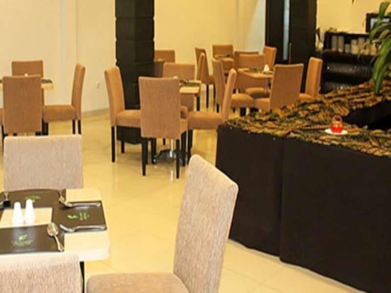 The Summit Siliwangi Hotel Бандунг Екстериор снимка